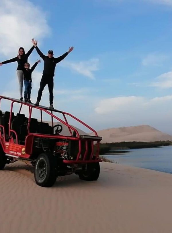 oasis costa rica con familia en buggy