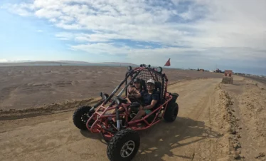 minibuggy en la reserva de paracas