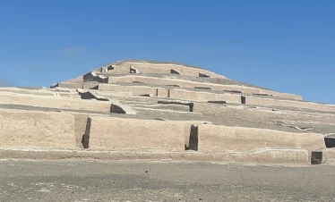 cahuachi piramide central