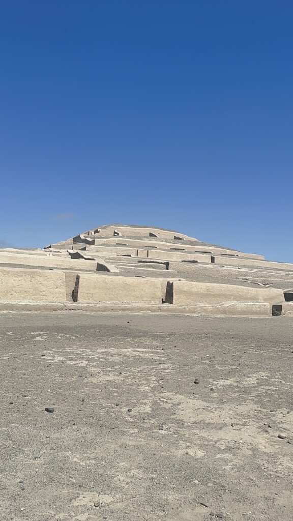 piramides de cachuachi central