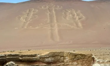 geoglifo el candelabro