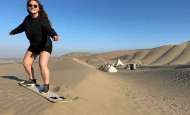 sandboarding en huacachina