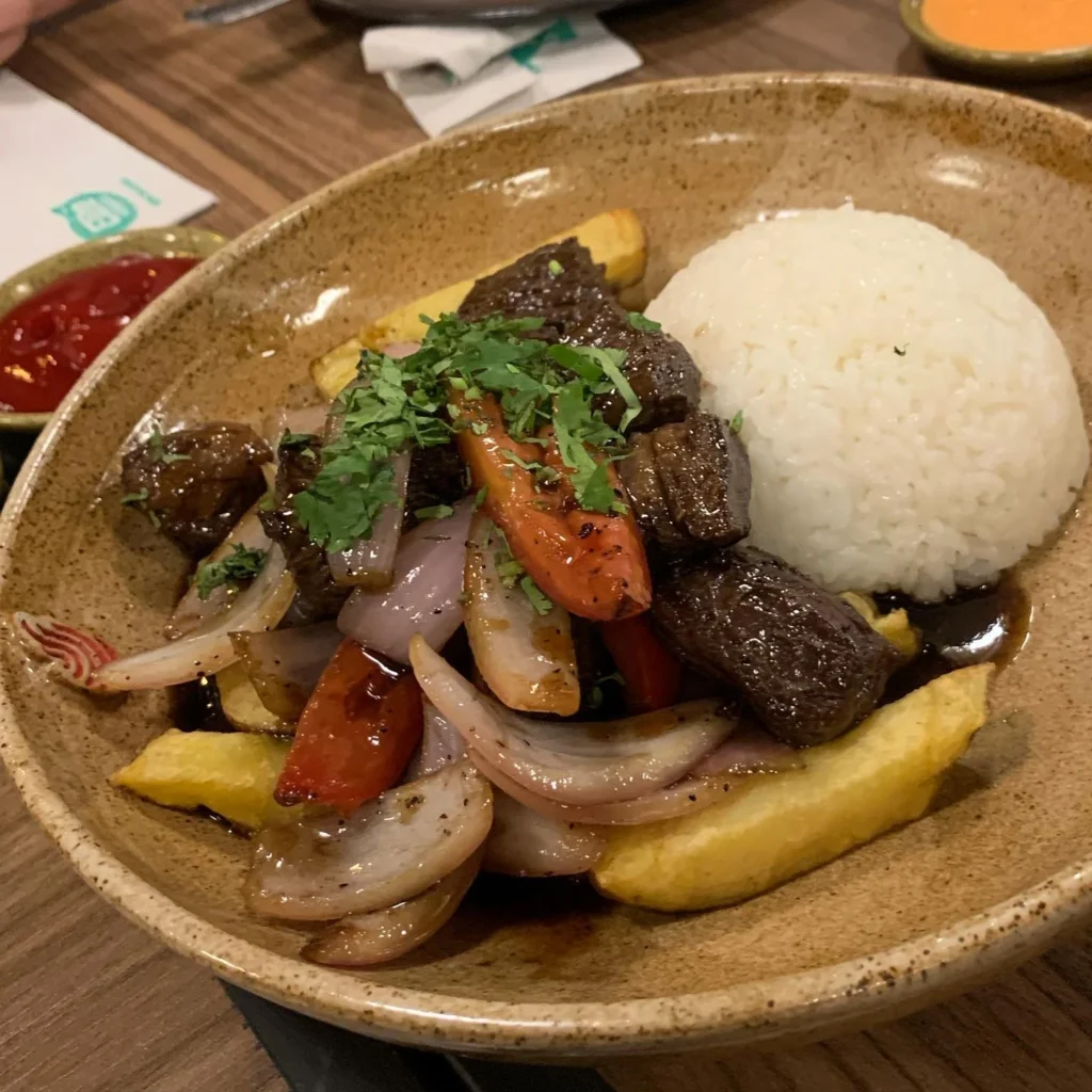 lomo  saltado